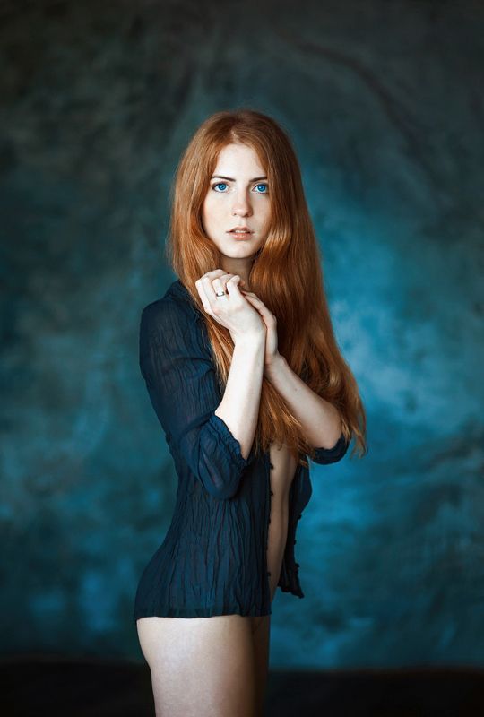 девушка, портрет Таняphoto preview