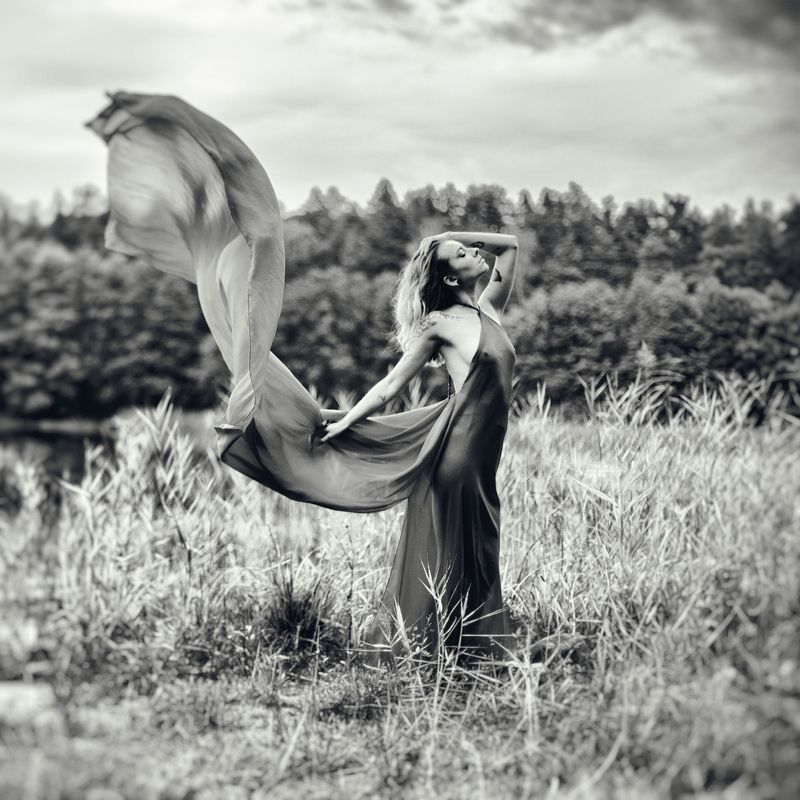 Womans Worldphoto preview