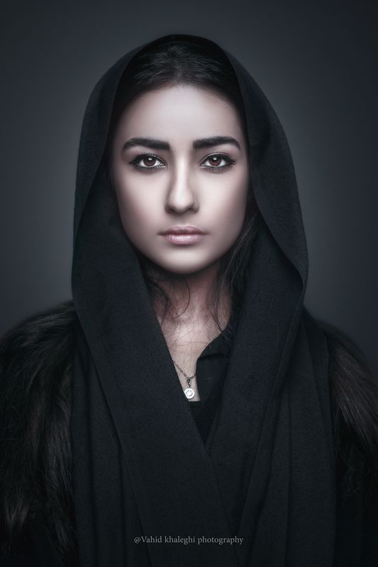 girl angreephoto preview