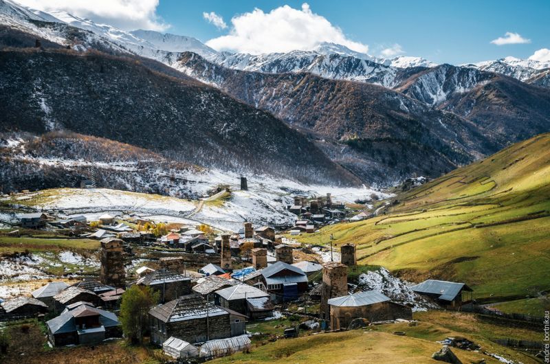 Грузия, Сванетия, пейзаж, архитектура,  Коммуна Ушгулиphoto preview