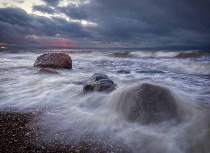 пейзаж море шторм волны латвия закат Зимний штормphoto preview