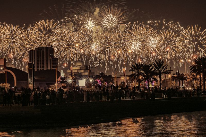 #doha #qatar #nationalday #downtown #Fireworks #light_shot #night #landscape #seascape #midnight #d #500px #500pxphoto #35awards #city #Show #shades #view #beautiful #me #happy #enjoy #life #iphone #pictures #december #happy Qatar National Day photo preview