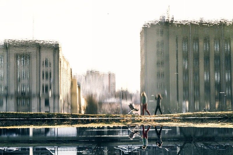 Люди, город, улица, жанр, отражение, дома, вода, человек, ***photo preview