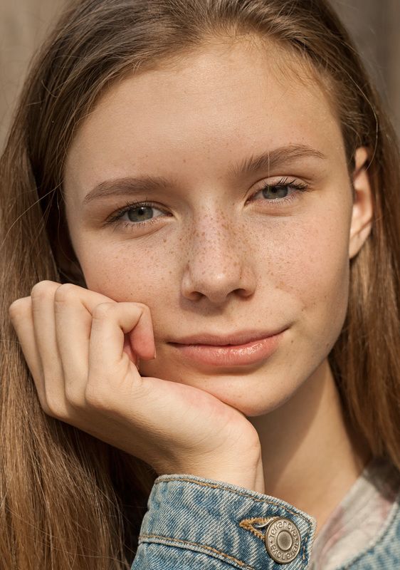 portrait, girl, freckles, ginger, natural beauty, natural light, no makeup, fashion, girl  Машаphoto preview