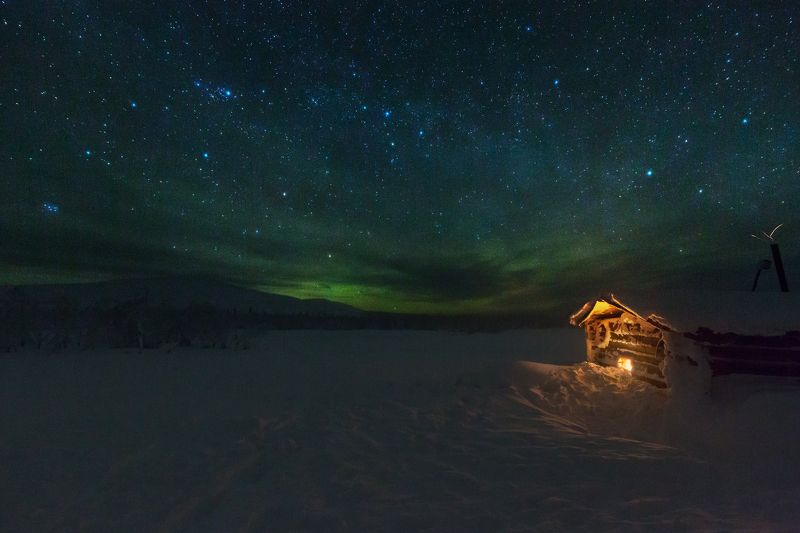 зима, небо, звезды, северное сияние, млечный путь, избушка, снег, горы, северный урал, антон селезнев, с новым годом С Новым Годом!photo preview
