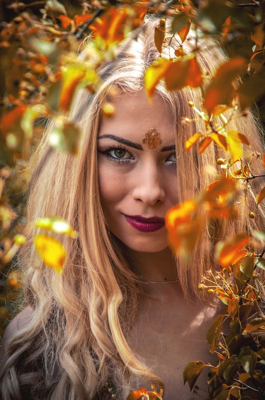 девушка,жанр,жанровый портрет,фото,красота,girl,cool girl,модель,фотосессия,портрет девушки,волосы,глаза,лицо,руки,секси,ретро,взгляд,секси девушка,антураж,цвет,кожа,фигура YULIYAphoto preview