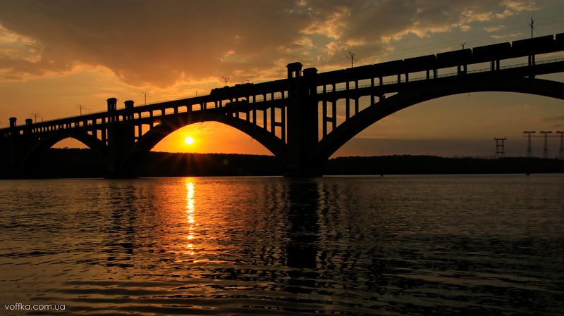 river,	sunset,	днепр,	закат, запорожье,	мост,	остров, пейзаж,	поезд,	река, хортица,	фотограф мелитополь Закатphoto preview