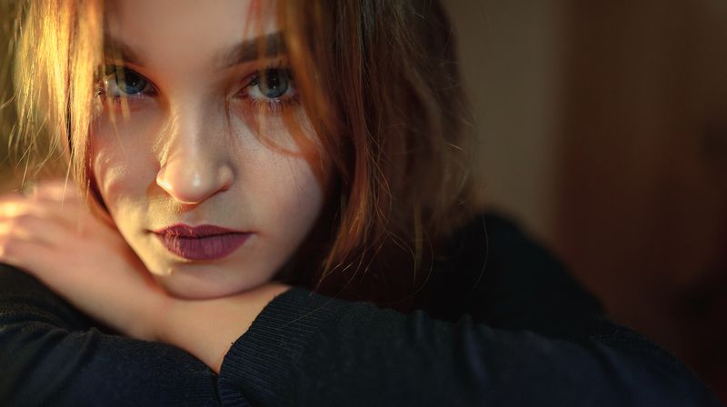 глаза волосы рыжая взгляд  photo preview