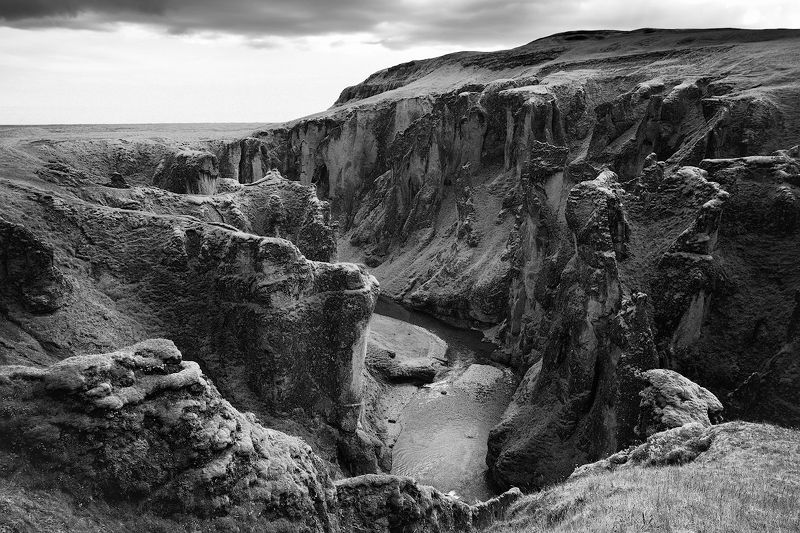 По каньонуphoto preview