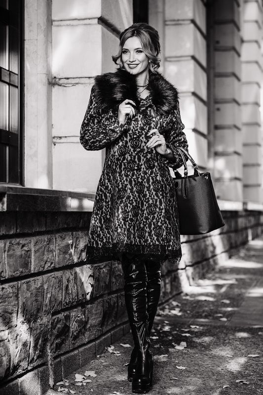 Fashion, Woman, Style G. n B/Wphoto preview