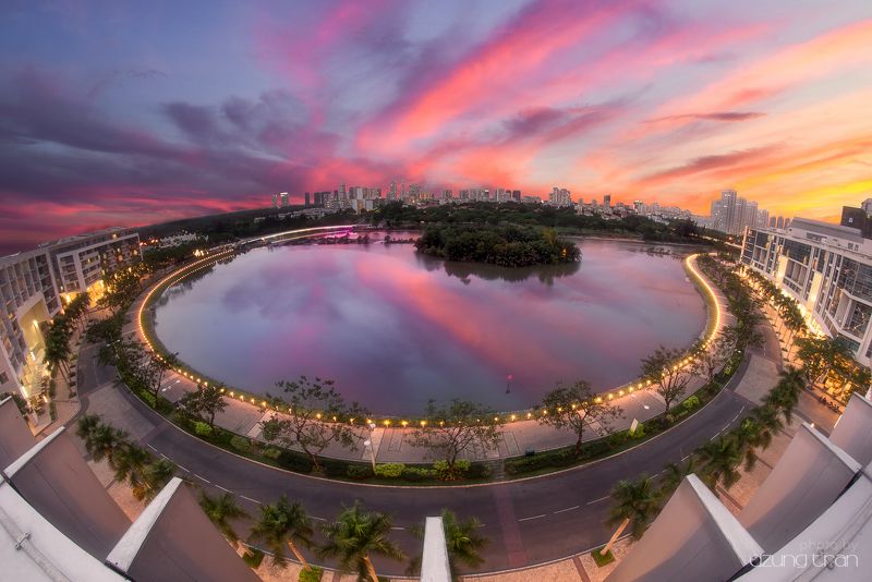 Half moon lakephoto preview