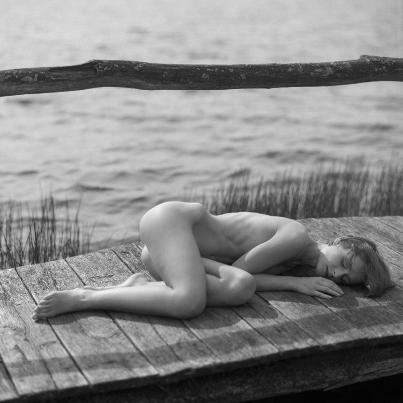 akt, nude, analog, women, hasselblad, ninoveron, topless, fineart, bw, 6x6, Alicjaphoto preview