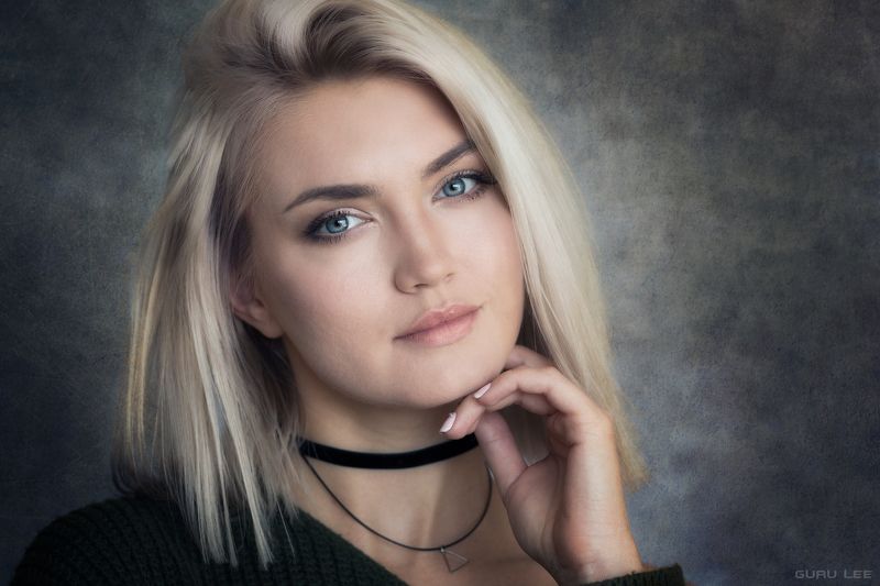 model girl beauty face blonde eyes portrait pretty OKSANAphoto preview