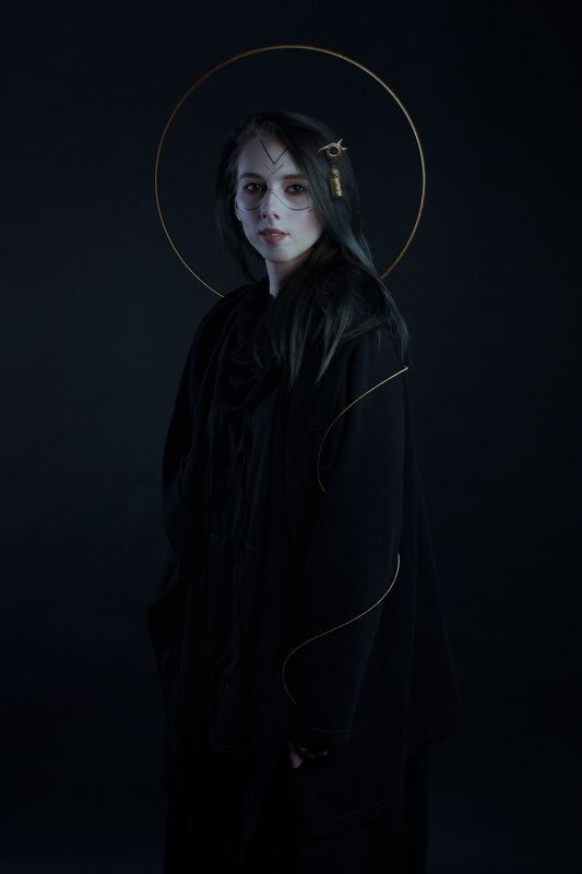 Портрет Студия Золото Золото внутри photo preview