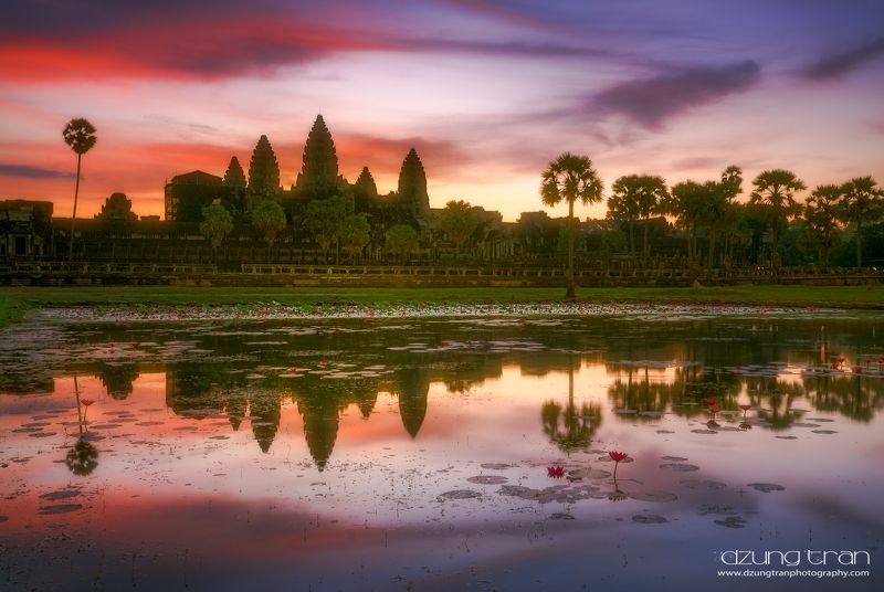 Sunrise Angkor Watphoto preview