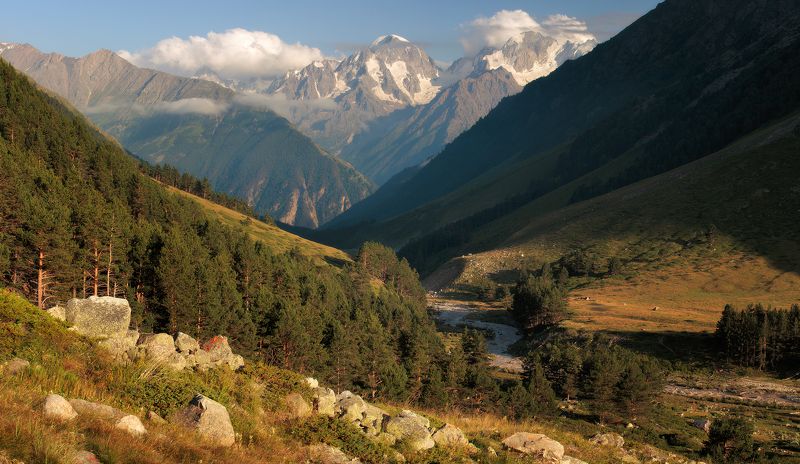 Кавказ, Эльбрус Ущелье Ирикчатphoto preview