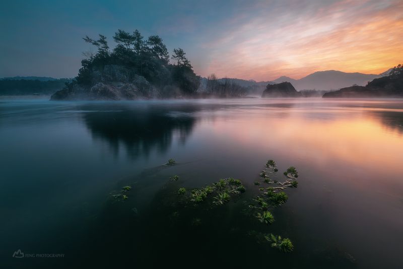 mist brook Cold Brookphoto preview