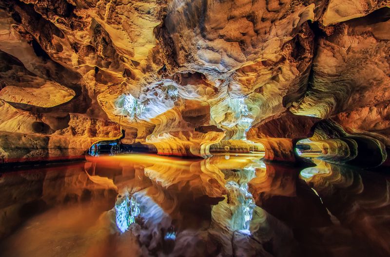cave, vietnam, kien giang Son Tra Cavephoto preview