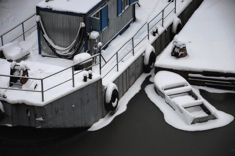 река, навигация, зима Зимняя навигацияphoto preview