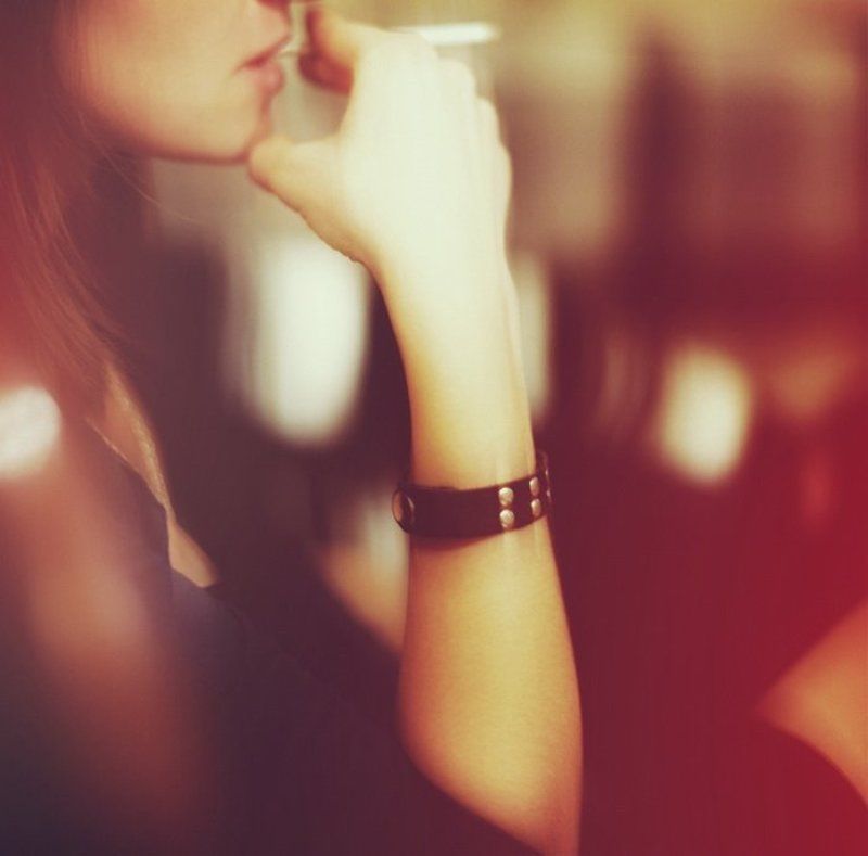 рука, сигареты, браслет Feelingphoto preview