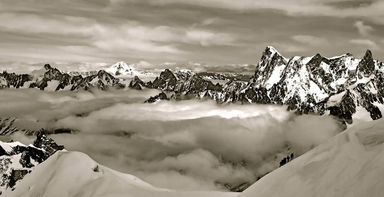 вход в Белую долину )чб). Автор: Vasylevskyy Vitaliy , Vasylevskyy Vitaliy