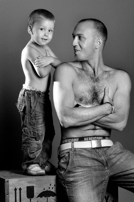 портрет, семья, дети, монохром, чернобелый портрет, фотосессия как папаphoto preview