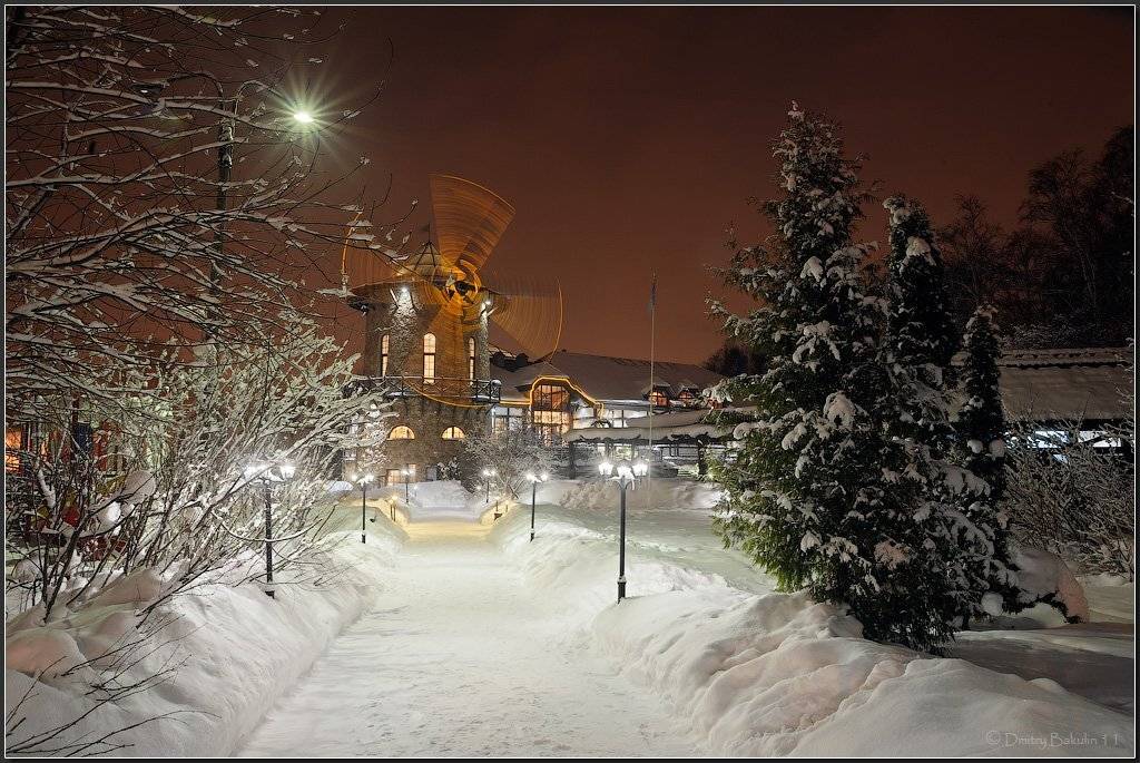 Вентилятор имени Карла и Фридриха. Автор: Дмитрий Бакулин архитектура, город, деревья, европа, зима, небо, пейзаж, петербург, питер, прогулка, путешествие, ресторан, рождество, санкт-петербург, сказка, снег, Дмитрий Бакулин