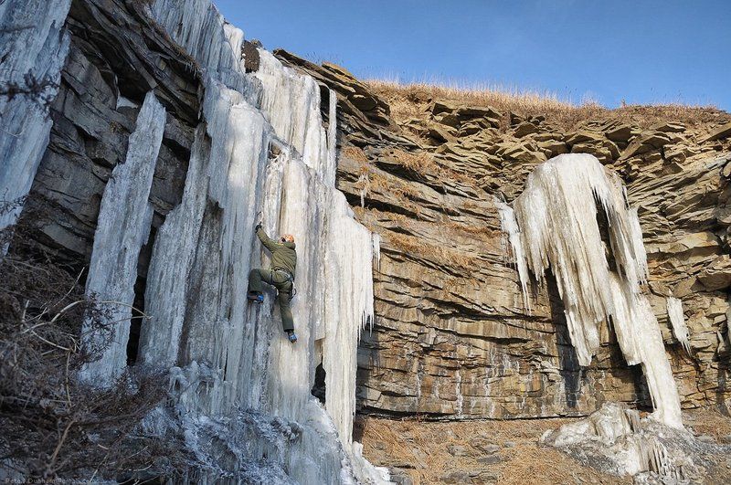 ледолазание, лёд, сосульки, владивосток, бухта, тихая, холод, собачий, ветер Лёд, кошки, молоткиphoto preview