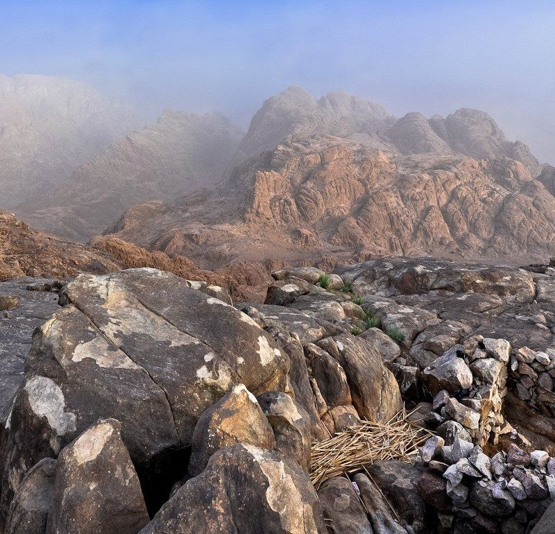 горы, синай, гора моисея, египет, mountains,  sinai, egypt, moses Маленькие и большие камни.photo preview