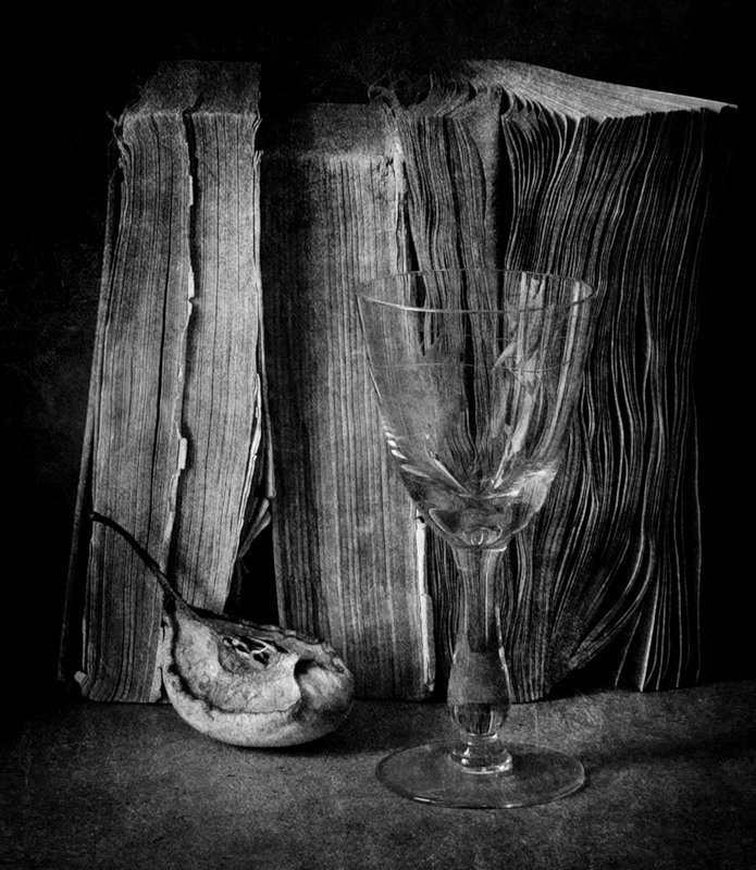 старые книги..photo preview