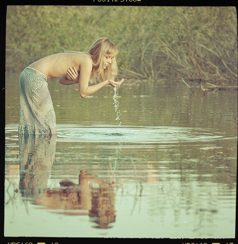 девушка, озеро, вода, пленка, готово ***photo preview