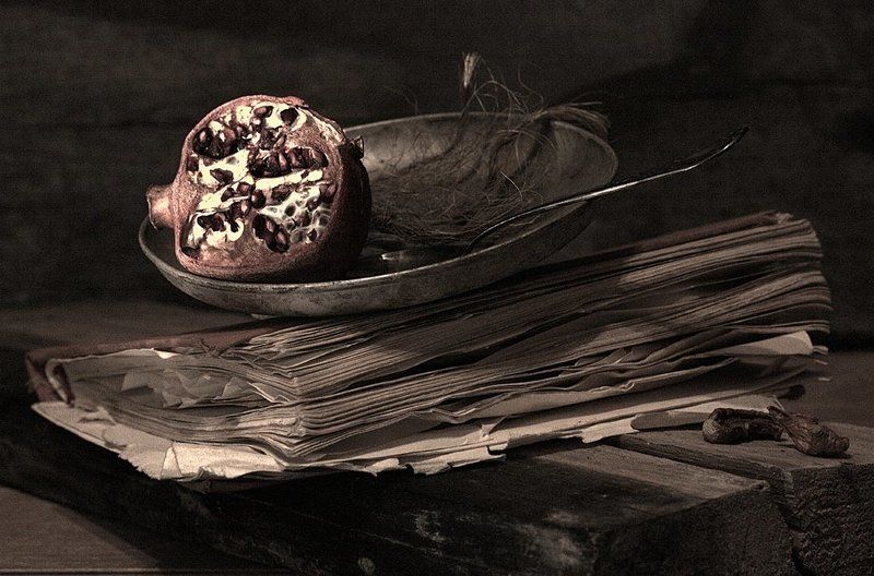 Половина гранатаphoto preview