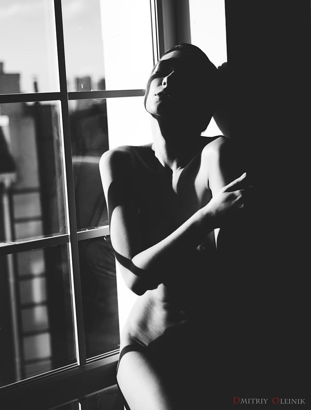 #nude  #art  #artnude  #nudity  #erotic  #woman  #girl  #photography  #photographer парижские окнаphoto preview