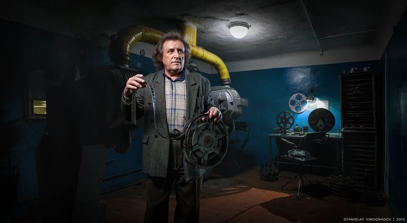 портрет, профессии, работник, кино Работник кинорубкиphoto preview