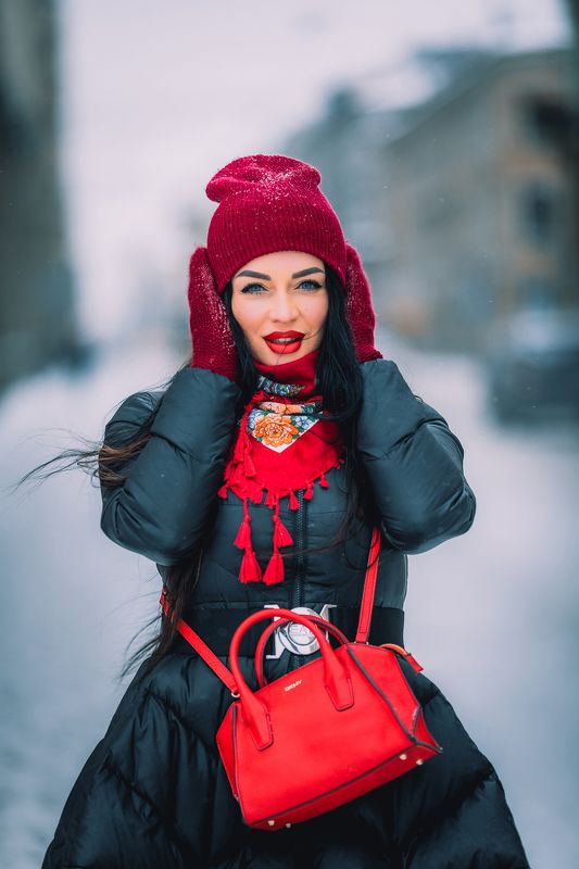 #portrait, #girl, #girls, #snow, #winter, #city, #портрет, #девушка, #город, #зима, #снег Девушкаphoto preview