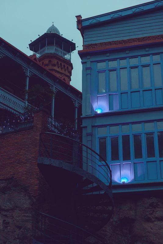 Сумеречно-ночной Тбилиси фото превью