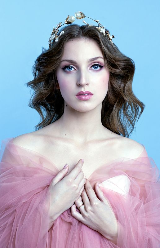 портрет, девушка, богиня, ретро, аврора, жемчуг, макияж, укладка, визажист, нежность, фарфоровая кукла Моя богиняphoto preview