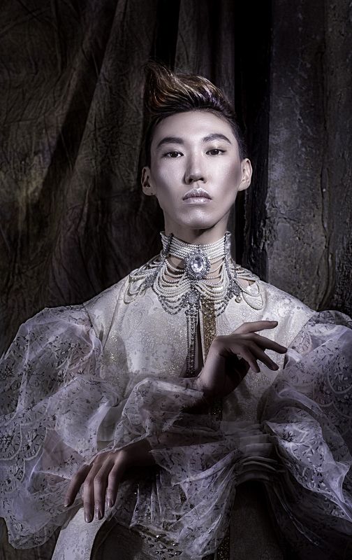 сказка, принц, красиво, ожерелье, портрет, принц, маленький принц Маленький принцphoto preview