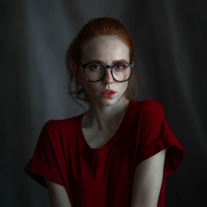 portait girl model eyes redhead freckles веснушки очки рыжая bokeh glasses Katiephoto preview