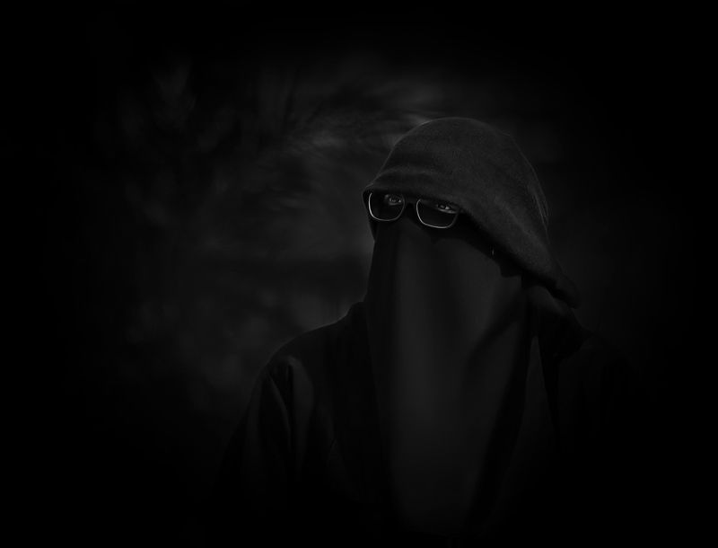 женщина, очки, мусульманка Свой мирphoto preview