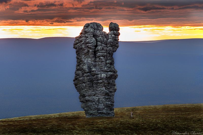 урал, маньпупунер, останцы, идолы Масштаб. Давид и Голиаф.photo preview