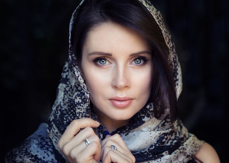 model, girl, portrait, body, face, beauty, beautiful, gurulee, natural light, russian, pretty,sensual photo preview