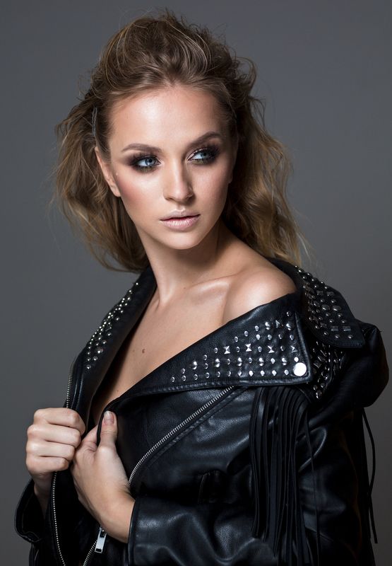 Tanya фото превью