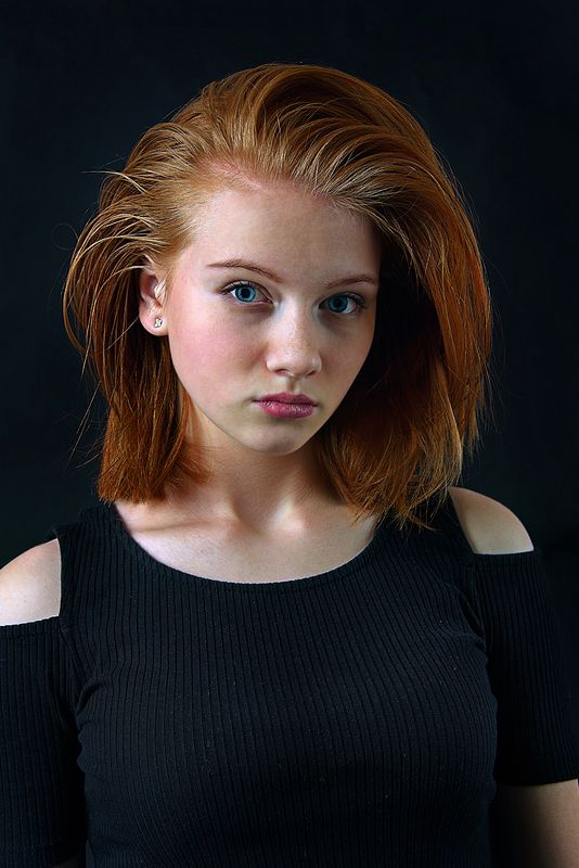 портрет, девушки Оляphoto preview