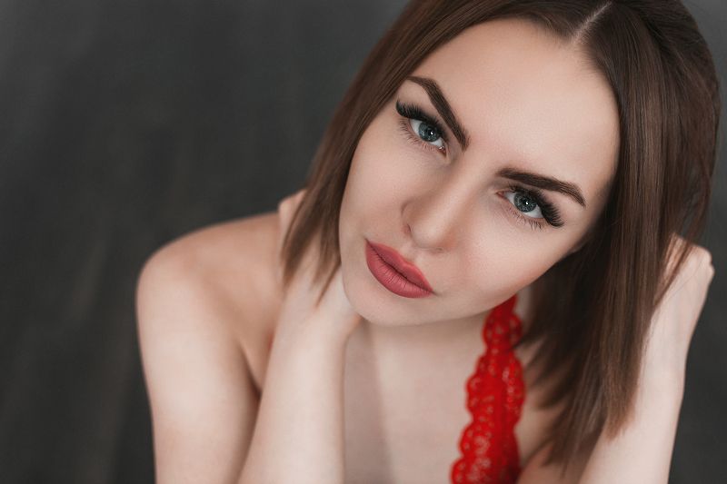 девушка , портрет, белье, взгляд, естественный свет Lindaphoto preview