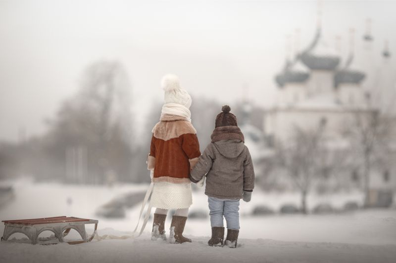 зима, дети, Россия, снег, храм Зимой на горкеphoto preview