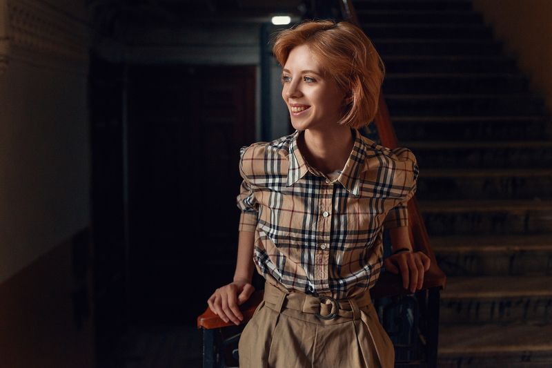 portrait, colour, eyes, street, girl, woman, cinema ***photo preview