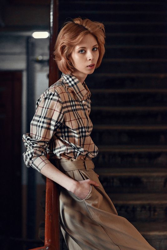 portrait, colour, eyes, street, girl, woman, cinema ***photo preview