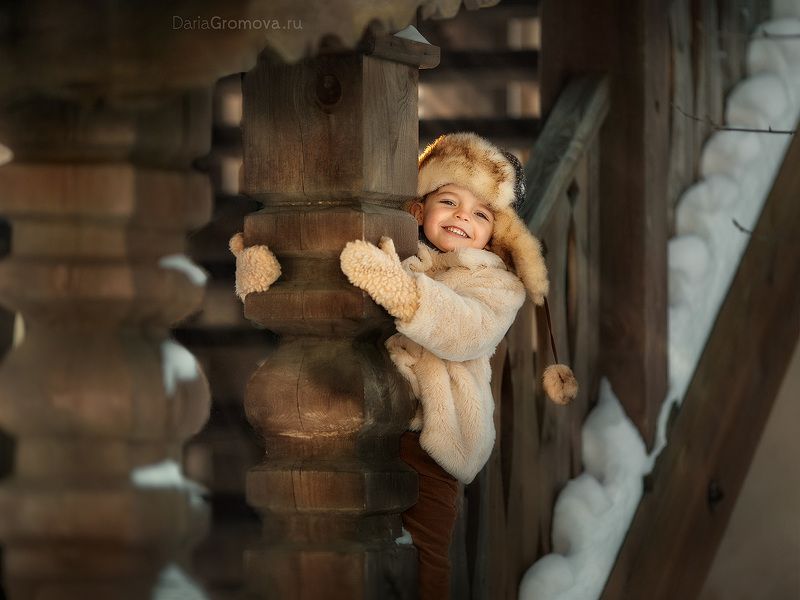 портрет, дарья громова, фотография, фото, фотоарт, фотограф, закат, детский портрет, дети, ребенок, сестры, малыш, девочка, мальчик, детская, фотосессия, фотосъемка, щенки, санки Витёкphoto preview