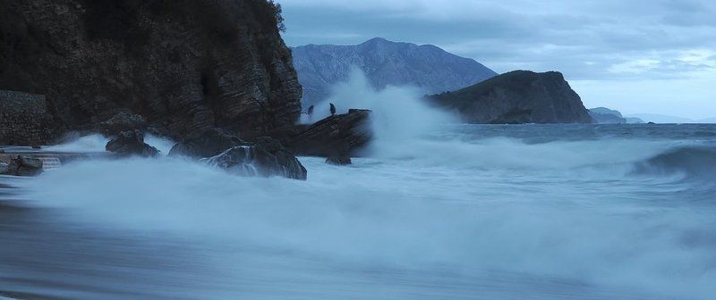 волна, люди Море волнуется ТРИ! фото превью